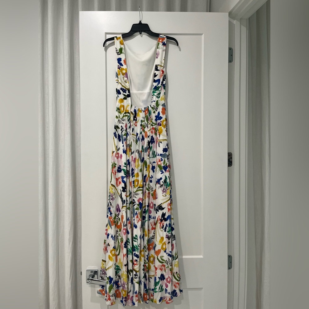 Fame and Partners White Floral Open Back Maxi Dress. Size 2.